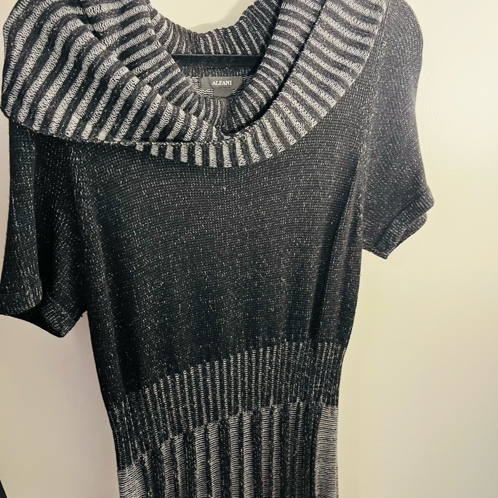 Alfani sweater dress with half sleeves- XL